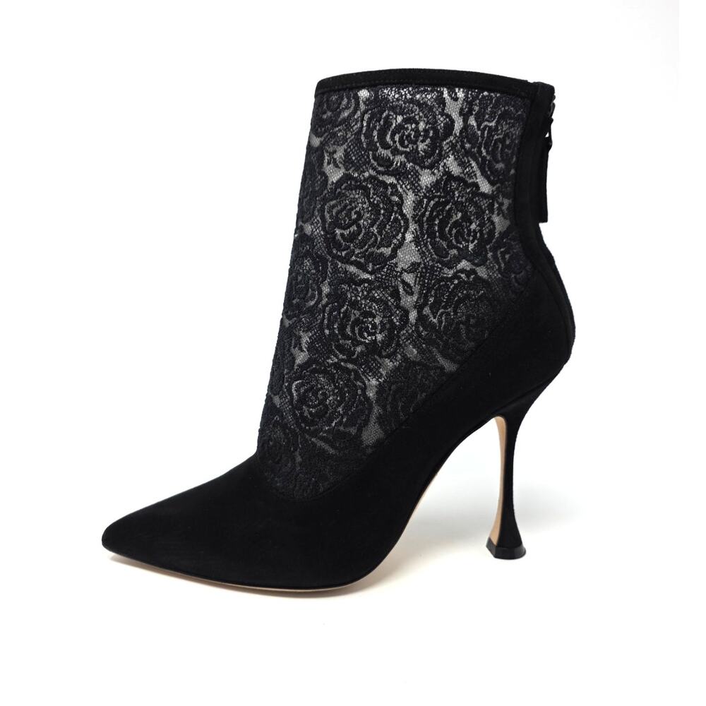 Manolo Blahnik Black Suede Ankle Boots Bricala Lace Heeled Pointed Toe 37 US 7